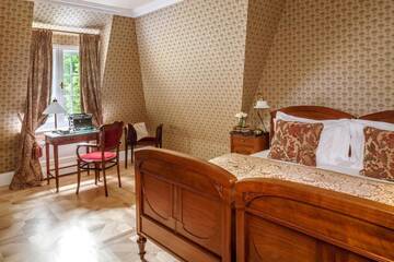 Фото номера Улучшенный номер с кроватью размера «king-size» Отель Pałac Ciekocinko Hotel Resort &amp; Wellness г. Ciekocinko 9